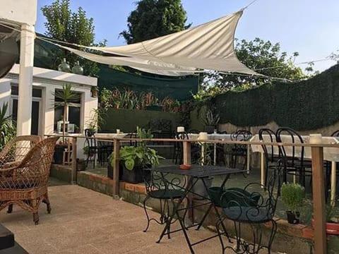 Отель Casa Lola Пуэнтеареас Экстерьер фото
